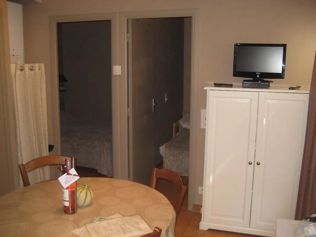 Gite Des Ocres Holiday home Villars